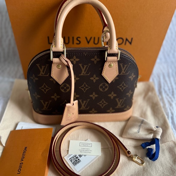 Authentic Vintage Louis Vuitton Alma With Chain